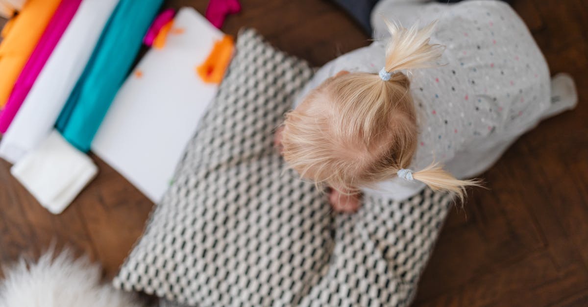 découvrez des activités enrichissantes pour le développement de votre bébé. stimulez ses sens, renforcez ses compétences motrices et favorisez son apprentissage avec des jeux adaptés à chaque étape de sa croissance.