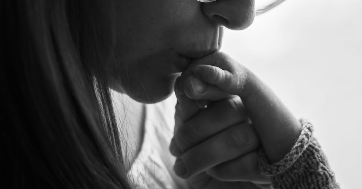 découvrez tout ce que vous devez savoir sur le poids des nourrissons : courbes de croissance, conseils pour un développement sain, et facteurs influençant le poids des bébés. informez-vous pour assurer le bien-être de votre enfant.