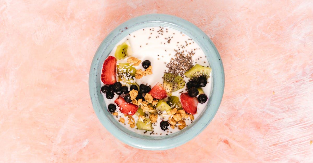 découvrez tout sur l'intolérance au lactose : ses symptômes, causes, diagnostic et solutions. apprenez à mieux gérer votre alimentation et à vivre en harmonie avec cette condition fréquente.