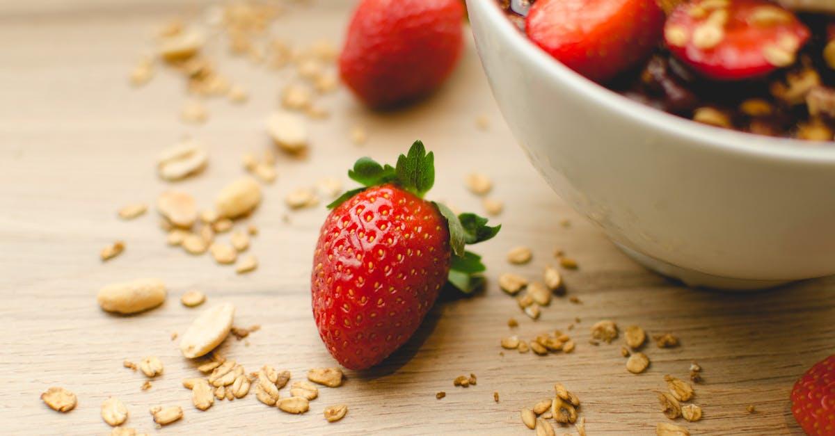 découvrez l'univers fascinant des cacahuètes : leurs bienfaits nutritionnels, leurs diverses utilisations en cuisine, et des recettes savoureuses pour égayer vos plats. apprenez tout sur cette légumineuse aux multiples vertus!