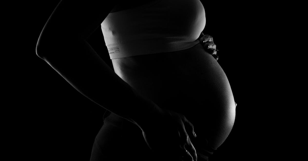 découvrez tout ce qu'il faut savoir sur la grossesse : conseils bien-être, suivi médical, changements corporels, alimentation et préparation à l'accouchement. soyez informée et sereine tout au long de cette belle aventure !