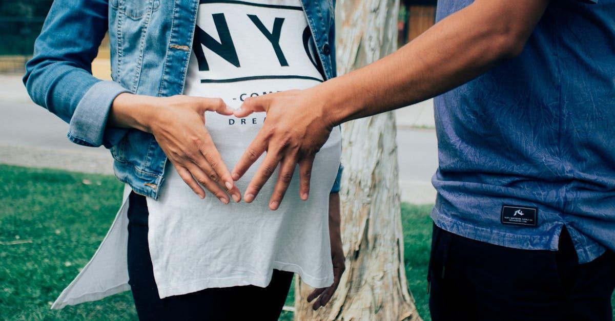 découvrez tout ce qu'il faut savoir sur la grossesse : conseils essentiels, étapes importantes, bien-être de la maman et du bébé, et informations pratiques pour vivre sereinement cette belle aventure.