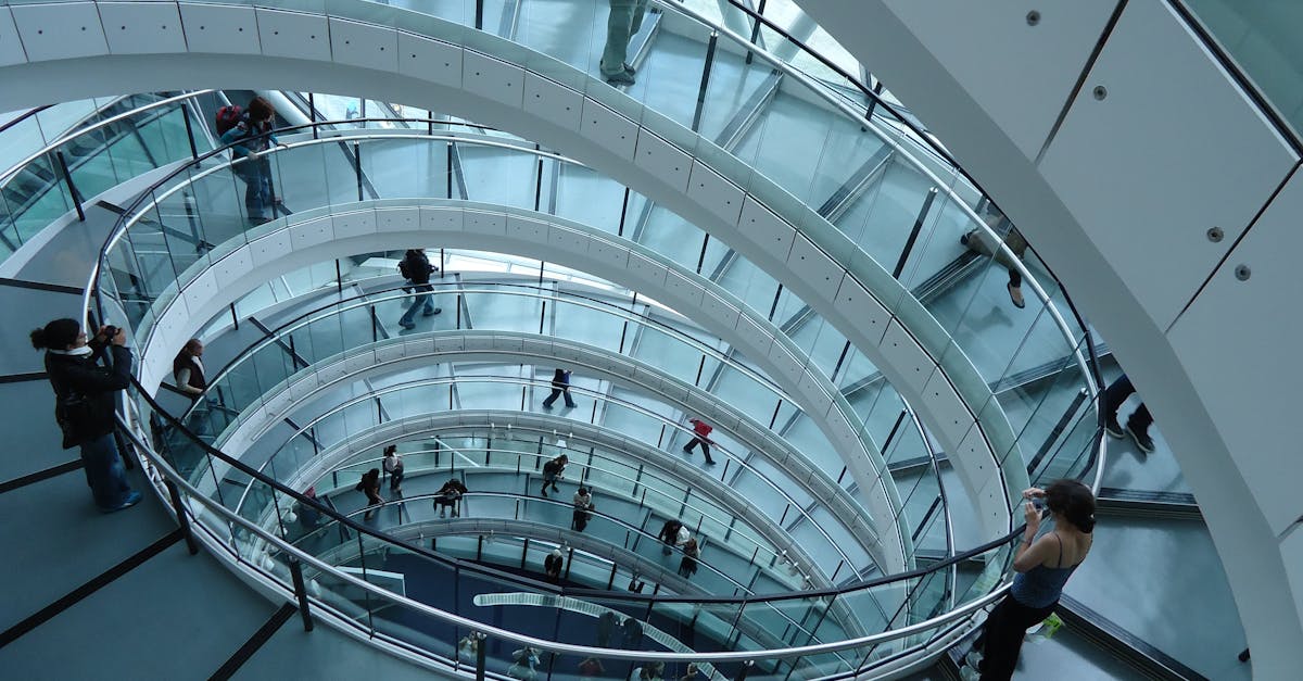 découvrez l'art des escaliers : designs innovants, matériaux variés et conseils d'installation. inspirez-vous pour embellir votre intérieur avec des escaliers qui allient style et fonctionnalité.