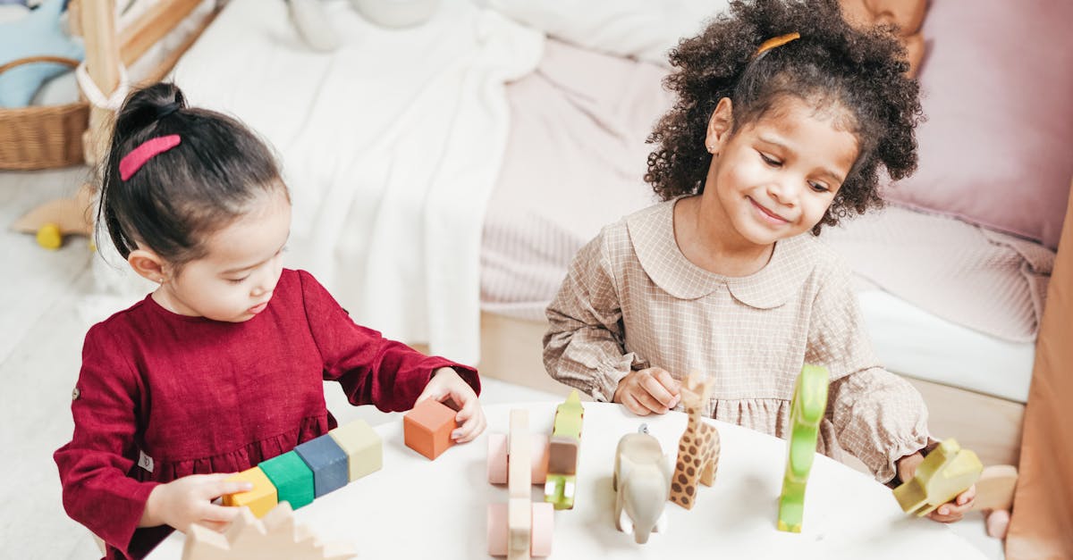 découvrez notre guide complet sur les tout-petits : conseils, activités, et astuces pour accompagner leur développement et leur épanouissement. apprenez à mieux comprendre les besoins de vos enfants en bas âge.