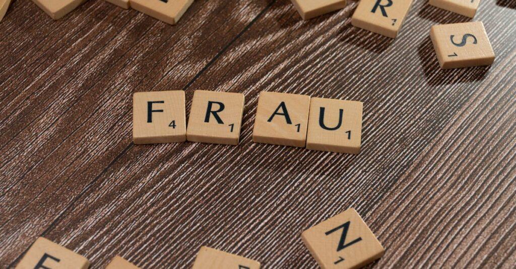 découvrez le développement linguistique : ses étapes clés, son importance dans la communication et les méthodes pour stimuler l'apprentissage des langues chez les enfants et les adultes.