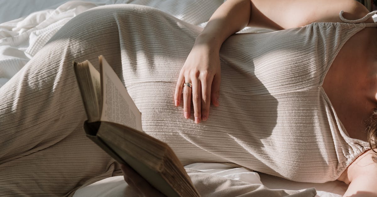 suivez le développement de votre grossesse avec notre outil de suivi de grossesse. recevez des conseils personnalisés, des informations hebdomadaires sur votre bébé et des rappels essentiels pour chaque étape de cette expérience unique.