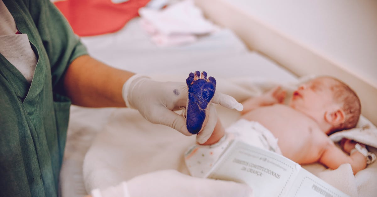 découvrez les meilleurs conseils et produits pour le soin de votre bébé. apprenez à prendre soin de la peau délicate de votre enfant, à choisir le bon matériel et à créer un environnement sain et sécurisant pour son épanouissement.
