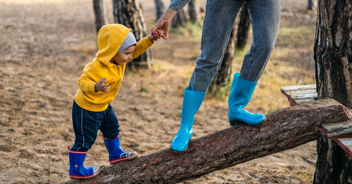 découvrez des conseils et des produits essentiels pour le soin des bébés, allant de l'hygiène aux soins de santé, afin d'assurer le bien-être et le bonheur de votre tout-petit.