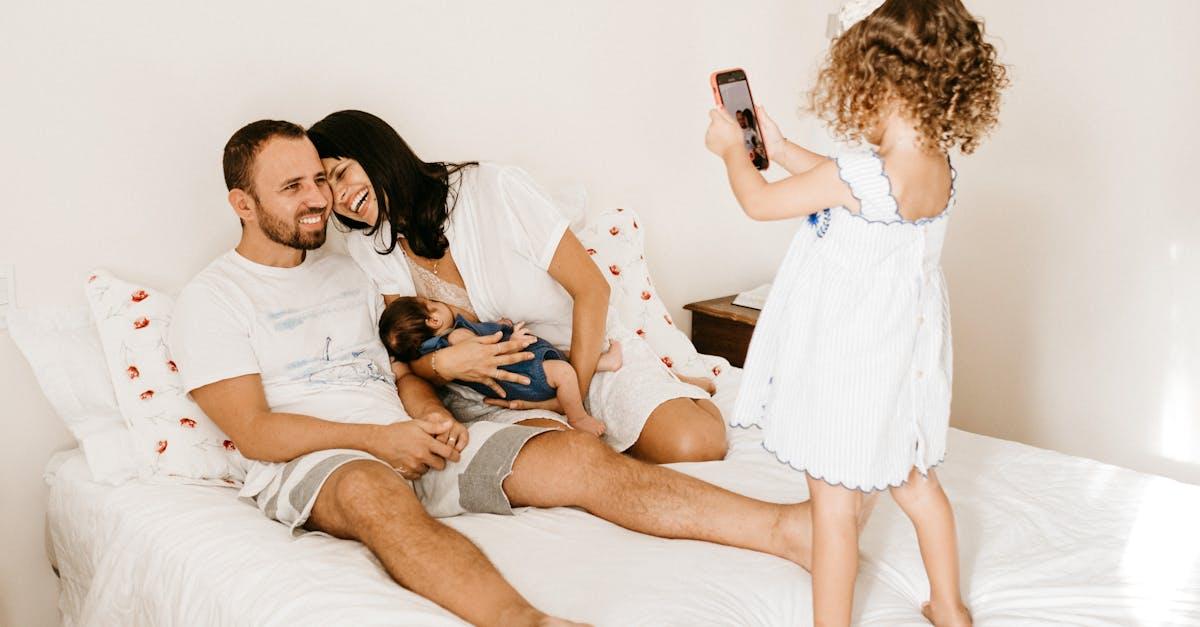 découvrez les bienfaits de l'allaitement maternel, conseils pratiques pour les mamans et conseils pour surmonter les défis de l'allaitement. un guide complet pour une expérience d'allaitement réussie.