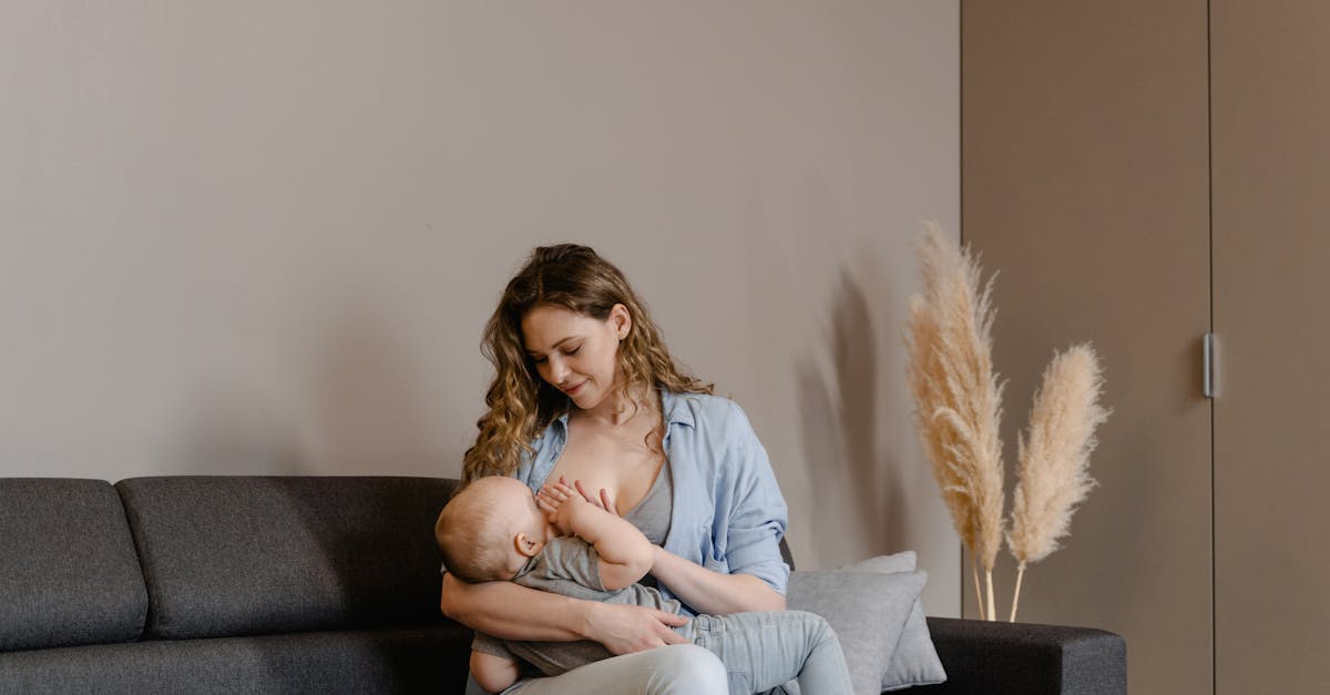 découvrez les bienfaits et les techniques de l'allaitement maternel. obtenez des conseils pratiques, des informations sur la nutrition et le soutien pour vivre une expérience d'allaitement réussie et épanouissante.