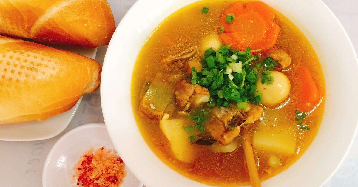 découvrez notre délicieuse recette de poulet aux noix de cajou, un plat savoureux combinant des morceaux de poulet tendre avec des noix de cajou croquantes et une sauce asiatique parfumée. parfait pour un dîner rapide et convivial, ce plat saura régaler vos proches!