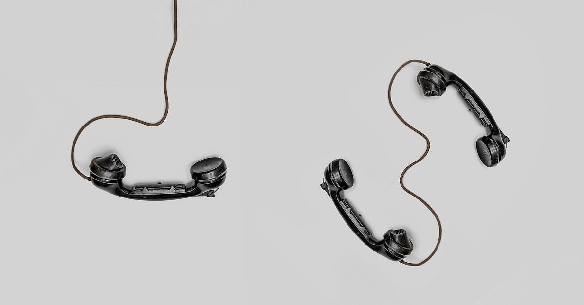 découvrez l'art de la communication : techniques essentielles, conseils pratiques et stratégies efficaces pour améliorer vos échanges interpersonnels et professionnels. développez vos compétences relationnelles et inspirez confiance grâce à une communication claire et impactante.