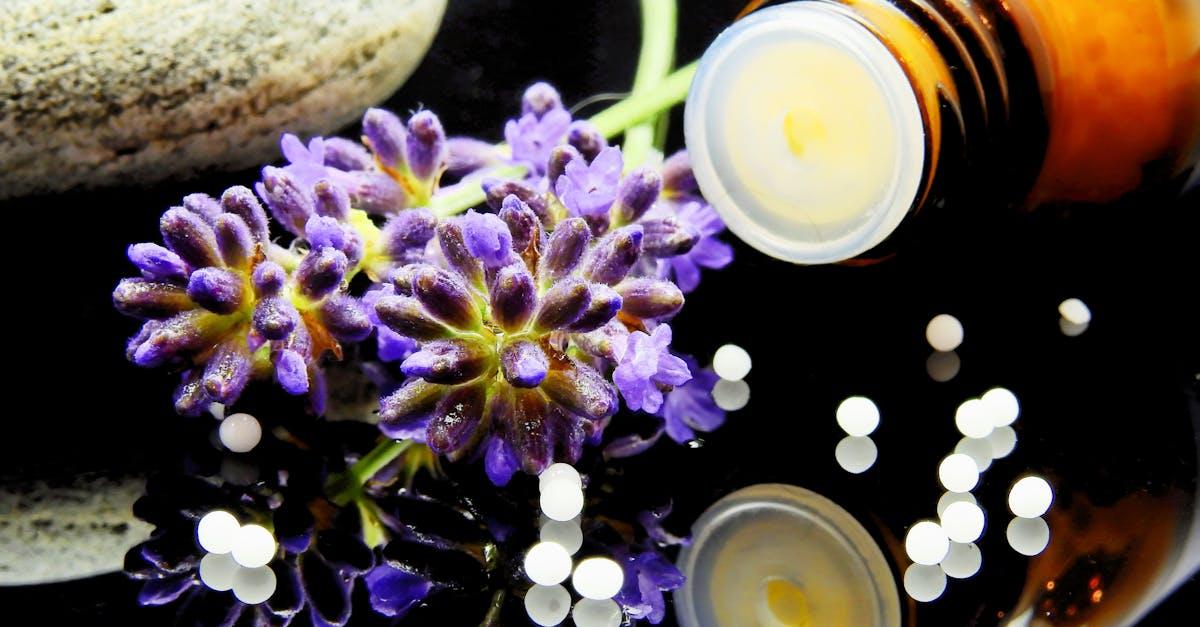 découvrez l'homéopathie, une approche thérapeutique douce et naturelle qui vise à stimuler les capacités d'autoguérison de votre corps. explorez ses bienfaits, ses principes et comment elle peut vous aider à améliorer votre bien-être au quotidien.