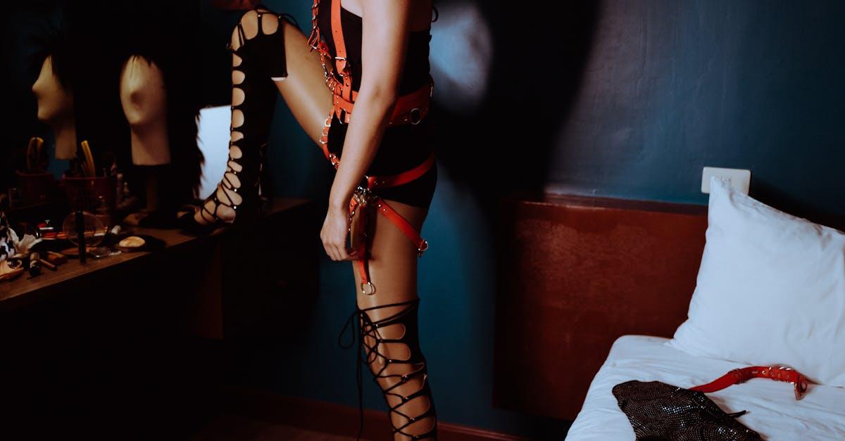 découvrez une variété de positions sexuelles qui peuvent pimenter votre vie intime. explorez des conseils, des techniques et des inspirations pour améliorer votre expérience au sein du couple.