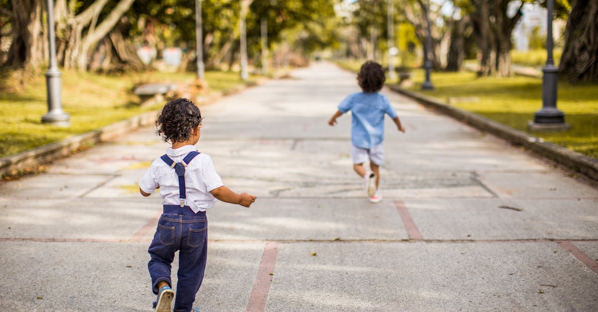découvrez le monde fascinant des tout-petits : conseils pratiques, activités éducatives et ressources pour accompagner le développement de votre enfant en bas âge. des idées inspirantes pour stimuler leur curiosité et favoriser leur épanouissement.