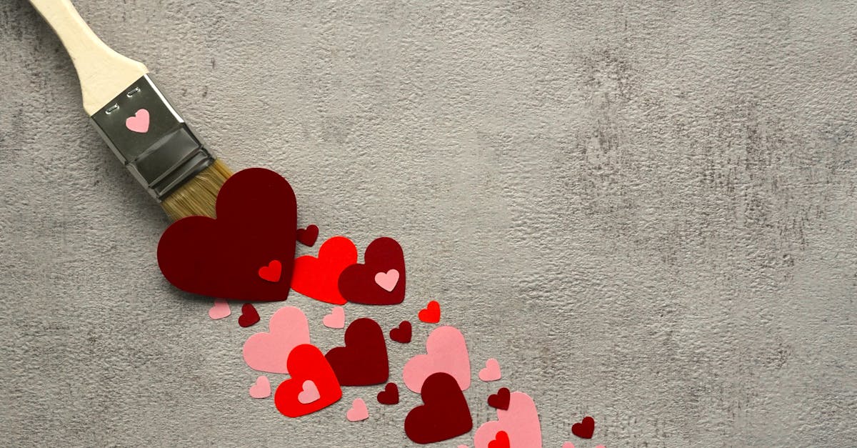 découvrez une sélection d'activités manuelles créatives pour célébrer la saint-valentin. laissez libre cours à votre imagination avec des projets de bricolage romantiques et des cadeaux faits main qui toucheront le cœur de vos proches.