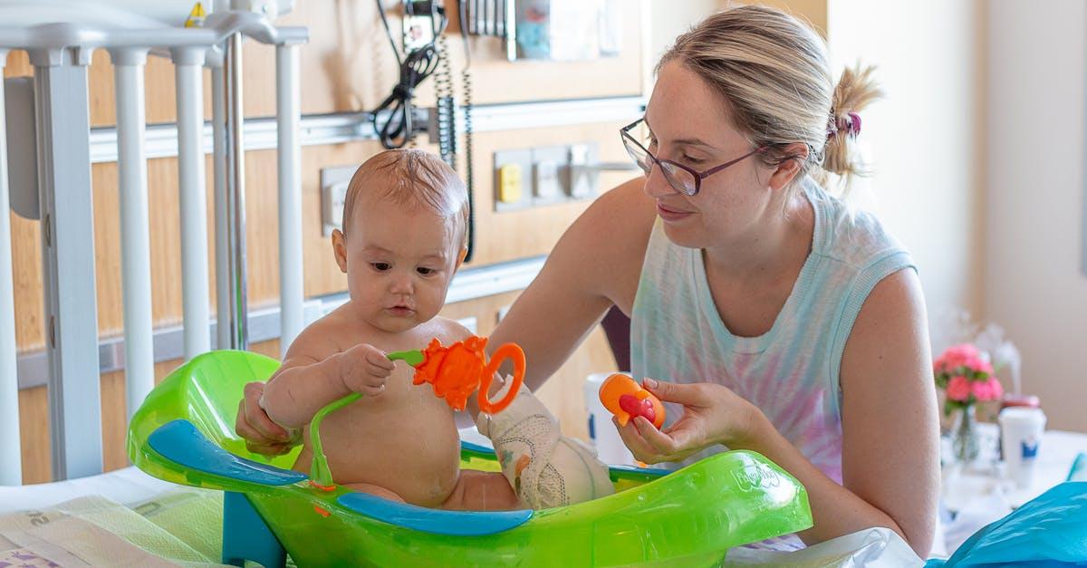 découvrez notre sélection de baignoires pour bébés, conçues pour offrir confort et sécurité lors du bain. idéales pour rendre chaque moment agréable et relaxant, nos baignoires allient praticité et design. parfait pour les parents soucieux du bien-être de leur enfant.