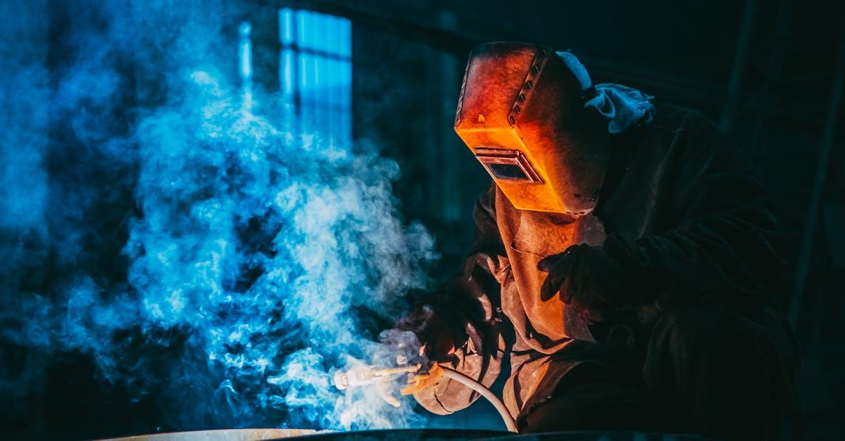 découvrez tout sur le laboratoire : ses activités, ses outils et son rôle essentiel dans la recherche scientifique, le développement de médicaments et l'innovation technologique.