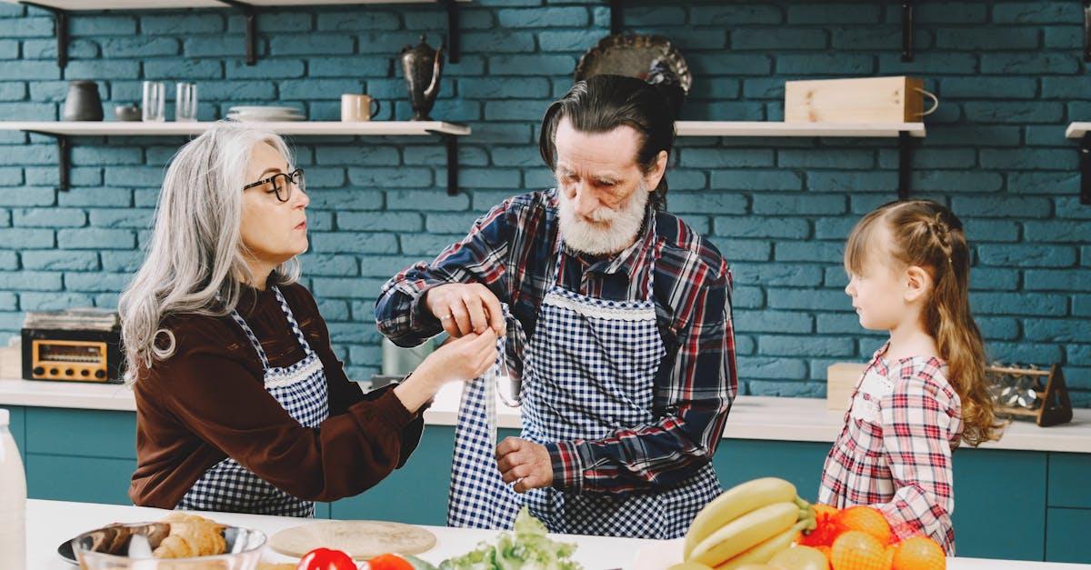 découvrez l'oxytocine, l'hormone de l'amour et des liens sociaux. explorez son rôle essentiel dans les relations humaines, le bien-être émotionnel et les interactions sociales. apprenez comment cette hormone influence la confiance, l'attachement et même la maternité.