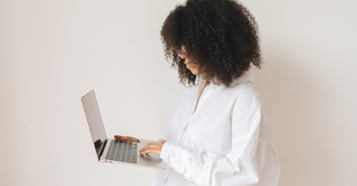 découvrez les tendances des prénoms actuels avec notre sélection des noms les plus populaires. que vous attendiez un bébé ou que vous souhaitiez simplement vous inspirer, explorez les choix les plus en vogue du moment.