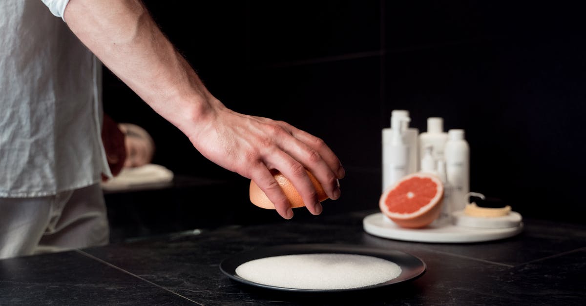 découvrez nos conseils essentiels pour prendre soin de vous après une césarienne. du repos à la gestion de la douleur, apprenez comment favoriser une guérison optimale et profiter des moments précieux avec votre nouveau-né.