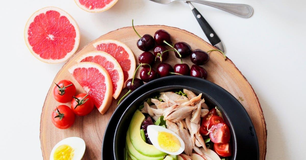 découvrez l'importance d'une alimentation équilibrée et de bonnes pratiques nutritionnelles pour améliorer votre santé, votre bien-être et votre énergie au quotidien.