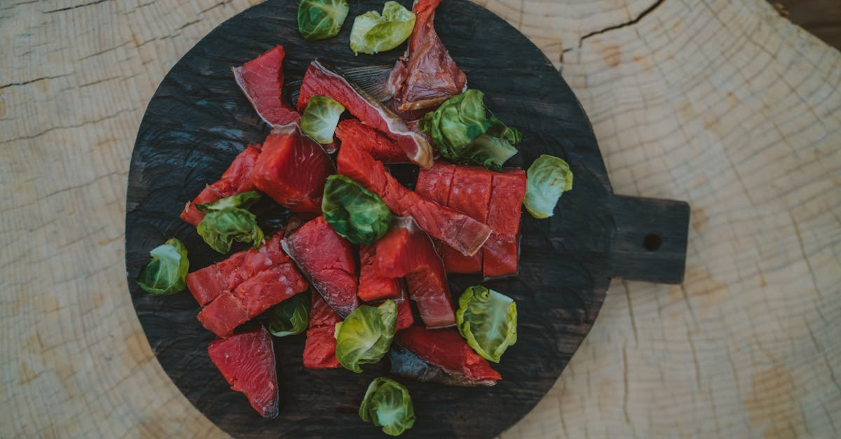 découvrez des recettes de noël délicieuses et festives pour ravir vos convives. des plats traditionnels aux desserts gourmands, trouve l'inspiration pour un repas inoubliable en famille ou entre amis.