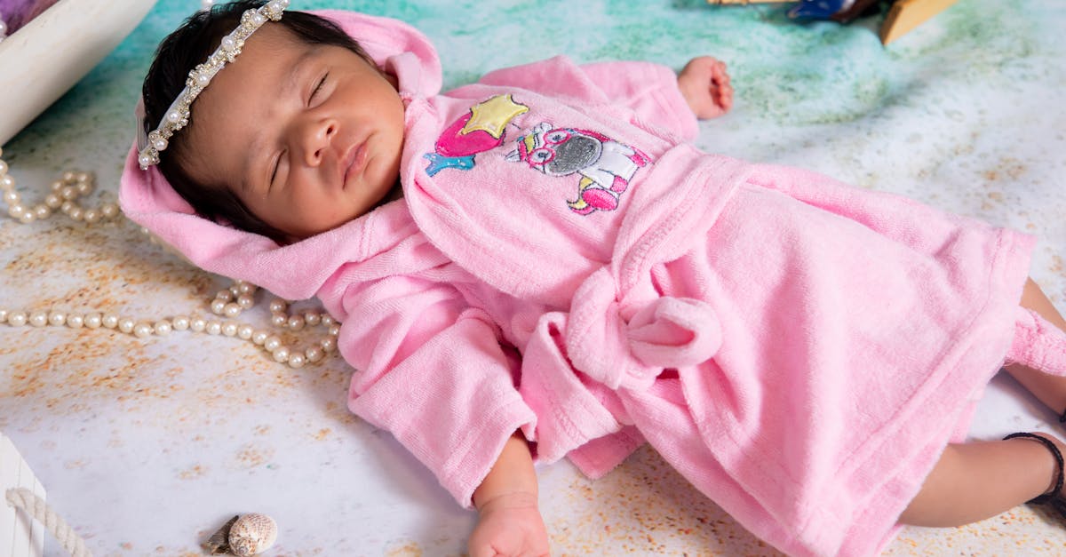 découvrez tout ce qu'il faut savoir sur le botulisme infantile, ses causes, ses symptômes et les précautions à prendre pour protéger les nourrissons. informez-vous sur cette maladie rare mais sérieuse et apprenez comment la prévenir pour assurer la santé de votre enfant.