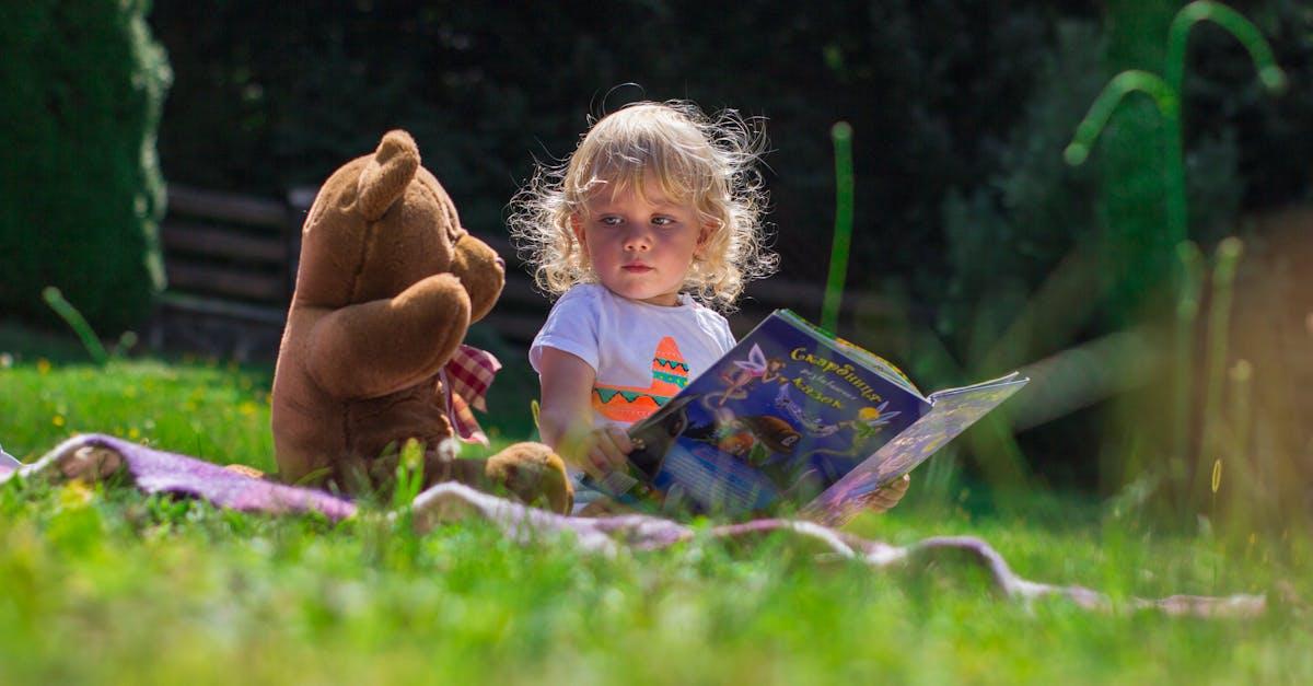 découvrez les étapes clés du développement de votre bébé, des premiers sourires aux premiers pas. obtenez des conseils d'experts sur la croissance physique, cognitive et émotionnelle de votre enfant, pour l'accompagner au mieux dans cette aventure passionnante.