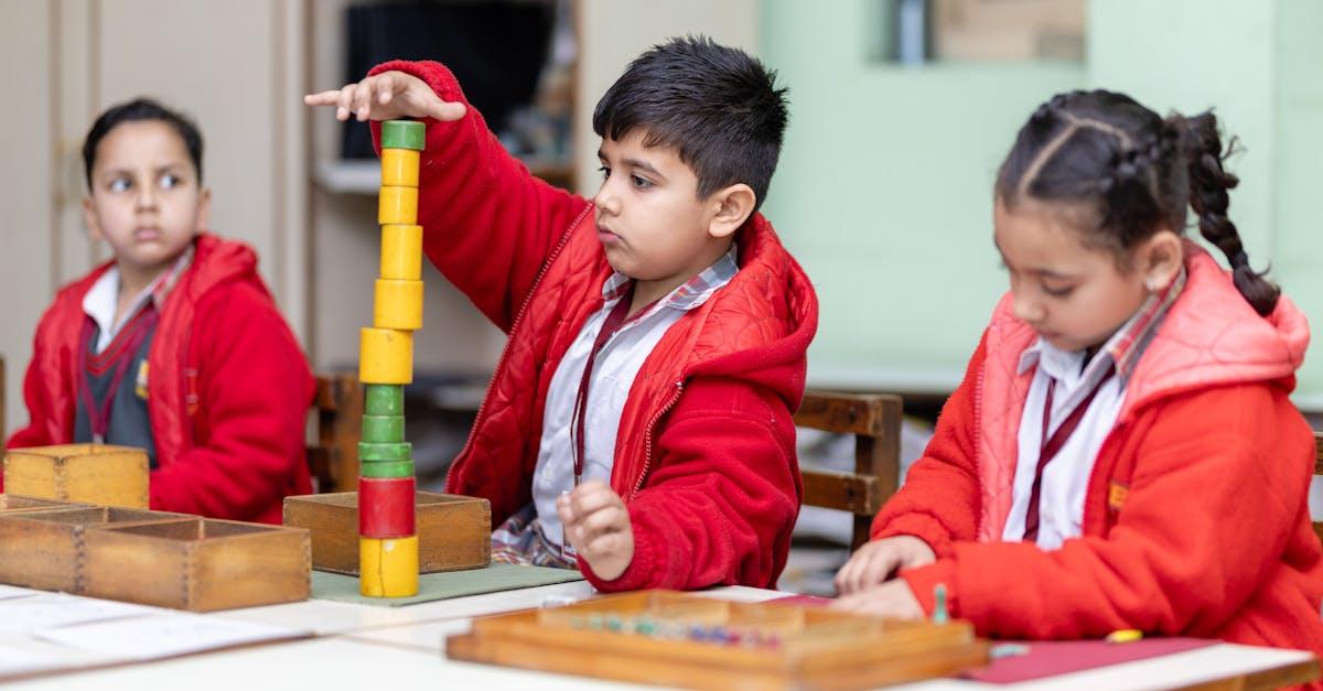 découvrez l'univers fascinant du développement de l'enfant, une période cruciale de croissance physique, émotionnelle et cognitive. apprenez comment favoriser l'épanouissement de votre enfant à travers des conseils pratiques et des informations essentielles sur chaque étape de son développement.