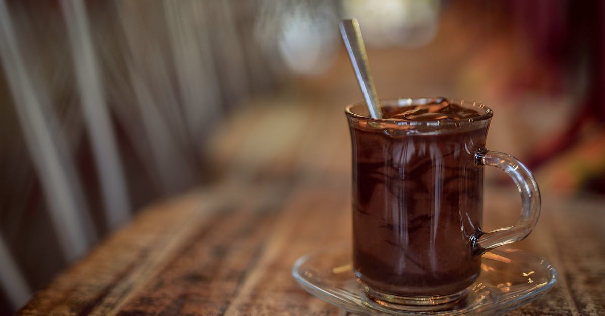 découvrez l'univers riche et savoureux du chocolat : ses origines, ses variétés, et ses délices. plongez dans l'art de la chocolaterie et réveillez vos papilles avec des recettes irrésistibles et des conseils pour savourer le chocolat sous toutes ses formes.