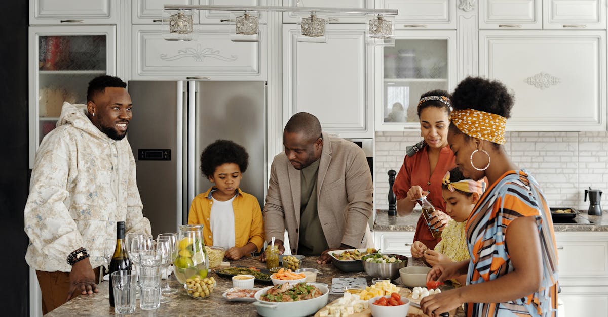 découvrez des idées savoureuses et réconfortantes pour des dîners en famille. des recettes faciles et des astuces pour créer des moments inoubliables autour de la table, où petits et grands peuvent partager des rires et des histoires.