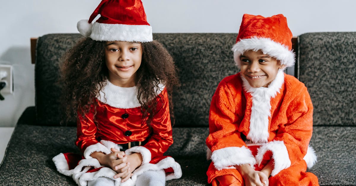 suivez le père noël en temps réel avec notre santa tracker. découvrez son parcours magique dans le monde entier, partagez l'excitation avec vos enfants et préparez-vous à accueillir la magie de noël. ne manquez pas ce moment précis où le père noël livrera ses cadeaux!