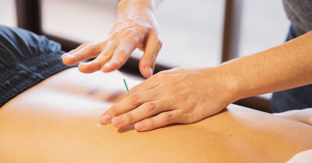 découvrez les bienfaits de l'acupuncture, une pratique millénaire de la médecine traditionnelle chinoise. soulagez le stress, améliorez votre bien-être général et traitez diverses douleurs grâce à des séances personnalisées. explorez cette méthode naturelle et holistique pour retrouver l'équilibre et la sérénité.