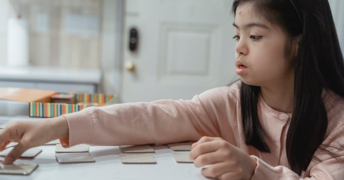 découvrez notre guide complet sur l'autisme, qui offre des informations essentielles sur les différents types, les symptômes, les interventions et les ressources disponibles. apprenez à mieux comprendre ce trouble du développement, à soutenir les personnes autistes et à favoriser leur inclusion dans la société.