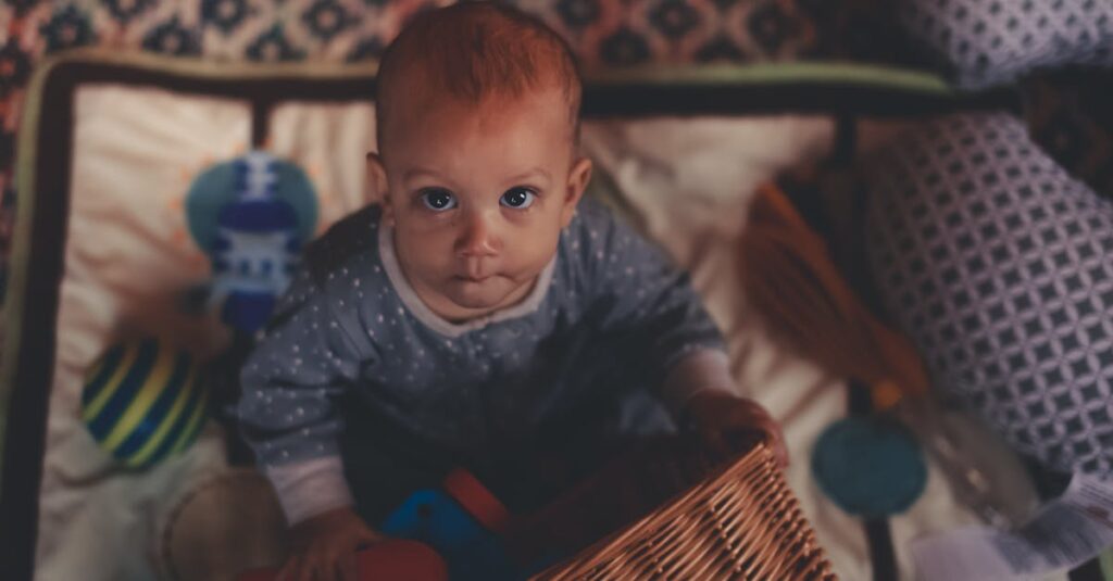découvrez une variété d'activités amusantes et éducatives pour les bébés, idéales pour stimuler leur développement et renforcer les liens familiaux. explorez des jeux interactifs, des ateliers créatifs et des idées d'activités adaptées à chaque étape de la croissance de votre enfant.