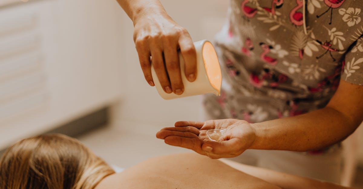 découvrez des solutions efficaces pour soulager les douleurs dorsales avec notre guide complet sur le soulagement du dos. obtenez des conseils pratiques, des exercices et des astuces pour améliorer votre confort quotidien.