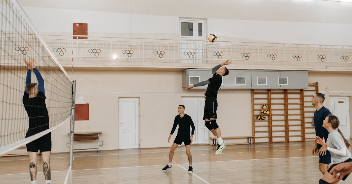 découvrez les meilleures positions sur le ballon de naissance pour faciliter le travail et favoriser un accouchement naturel. apprenez à utiliser le ballon pour soulager la douleur et améliorer votre confort pendant la grossesse.