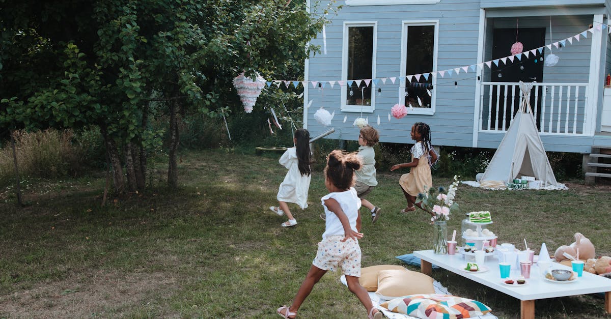 découvrez des idées d'activités d'anniversaire amusantes et créatives pour célébrer votre journée spéciale. que ce soit pour les enfants ou les adultes, trouvez l'inspiration pour des jeux, des fêtes à thème, des décorations et bien plus encore pour rendre votre anniversaire inoubliable!