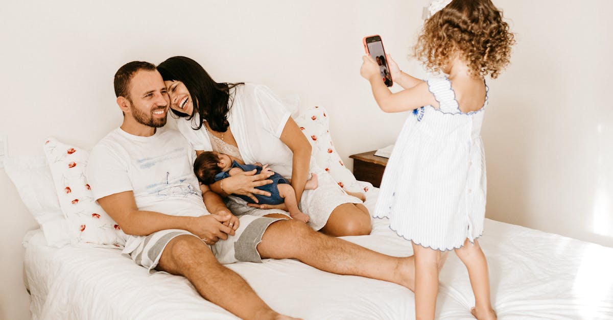 découvrez les bienfaits de l'allaitement, les conseils pratiques et les ressources pour soutenir les mères dans cette expérience unique et nourrissante pour leur bébé. apprenez comment l'allaitement favorise le lien maternel et contribue à la santé infantile.