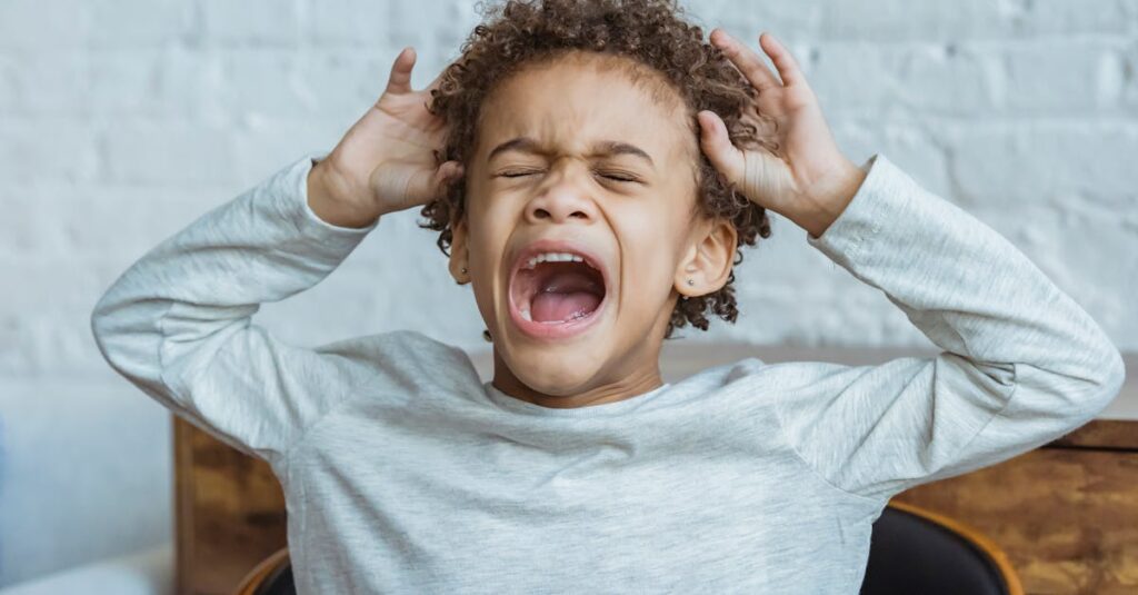 découvrez des conseils pratiques et des stratégies efficaces pour aider les enfants à surmonter l'anxiété. apprenez à reconnaître les signes, à offrir un soutien émotionnel et à créer un environnement serein pour favoriser leur bien-être.
