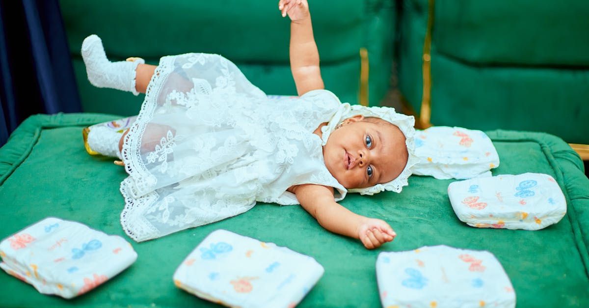 découvrez les étapes essentielles du développement de l'enfant, de la naissance à l'adolescence. informez-vous sur les principales compétences émotionnelles, cognitives et sociales que les enfants acquièrent au fil des ans, et comment favoriser un environnement propice à leur épanouissement.