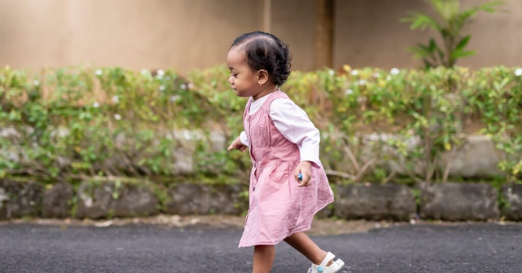 découvrez les étapes clés du développement de l'enfant, de la petite enfance à l'adolescence. explorez des conseils pratiques, des ressources et des stratégies pour accompagner les enfants dans leur croissance physique, émotionnelle et cognitive.