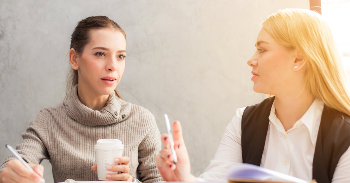 découvrez l'importance de la communication dans nos vies personnelles et professionnelles. apprenez des techniques efficaces pour améliorer vos interactions, renforcer vos relations et favoriser un dialogue constructif.