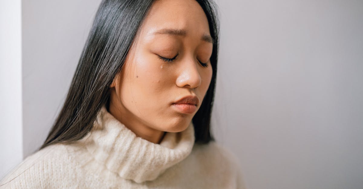 découvrez le phénomène des spasmes de pleurs, des réflexes émotionnels intenses qui peuvent survenir dans diverses situations. apprenez à mieux comprendre et gérer cette réaction, ainsi que ses implications sur la santé mentale et émotionnelle.