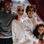 découvrez des idées créatives et amusantes pour réaliser des costumes diy qui impressionneront lors de vos prochaines fêtes ou événements. des tutoriels simples et des astuces pour tous les niveaux, pour créer des déguisements uniques et personnalisés.
