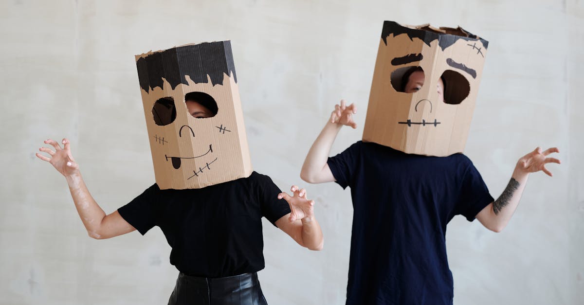 découvrez des idées créatives et des tutoriels pour réaliser vos propres costumes diy. que ce soit pour halloween, une fête costumée ou un événement spécial, apprenez à créer des déguisements uniques et économiques qui feront sensation.