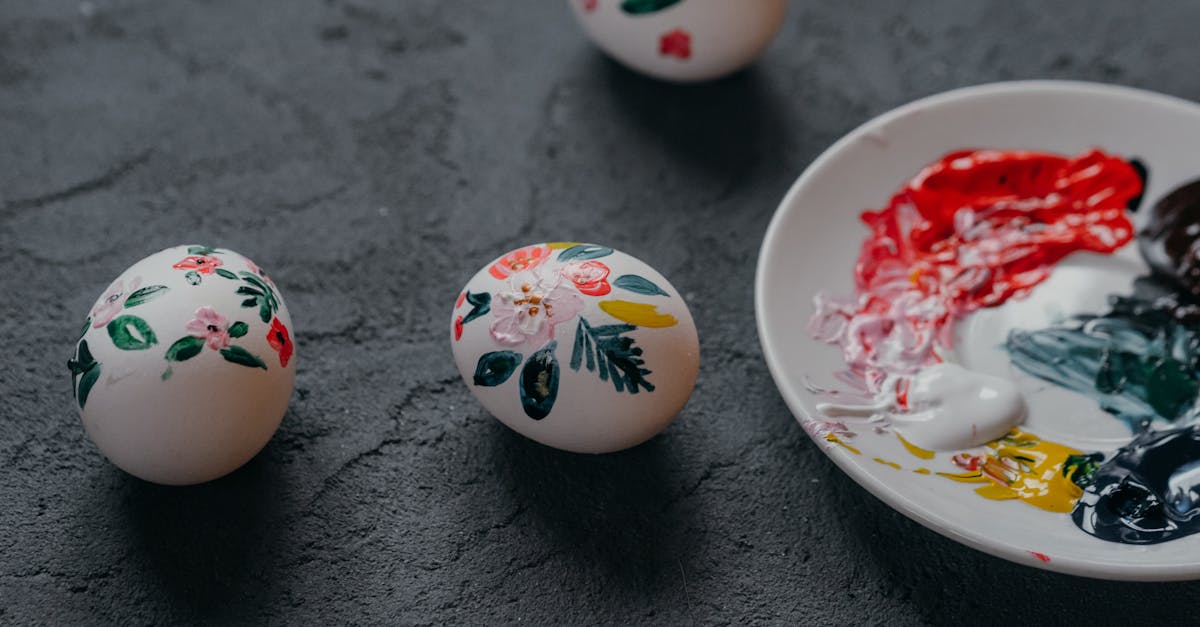 découvrez des idées créatives et amusantes pour des bricolages de pâques ! du coloriage aux décorations en passant par des activités manuelles, trouvez l'inspiration pour célébrer cette fête en apportant une touche personnelle à vos créations.
