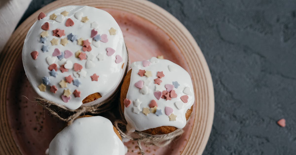 découvrez des idées créatives et inspirantes pour la décoration d'œufs de pâques. que vous soyez novice ou expert, nos conseils et astuces vous aideront à embellir vos œufs avec des techniques variées et des matériaux originaux pour célébrer pâques de manière festive et colorée.