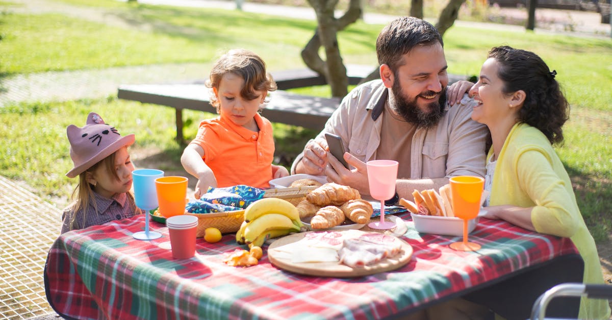 découvrez des idées savoureuses et des recettes faciles pour un brunch en famille mémorable. créez des moments de partage autour de plats délicieux et conviviaux qui raviront vos proches.